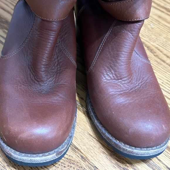 Authentic UGG Langley Boots S/N 5608 SIZE 7 EUC!!! - Picture 4 of 10